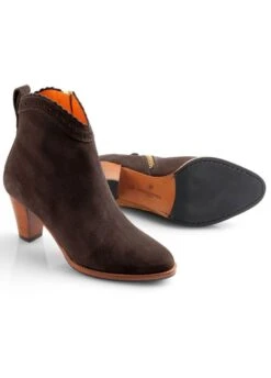 Fairfax & Favor Suede Regina Ankle Boots - Chocolate -Horse Rider Shop f freginaanklechocolate4rdy