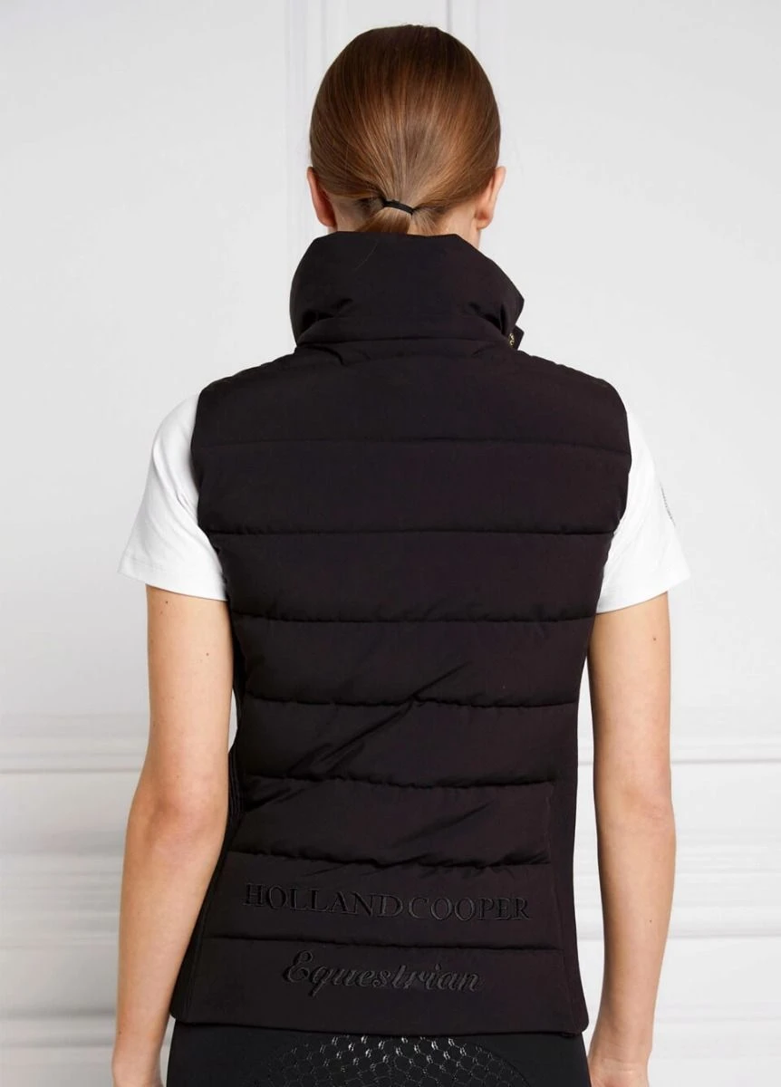 Holland Cooper Team Gilet - Black 2 Holland Cooper Team Gilet - Black - Image 2