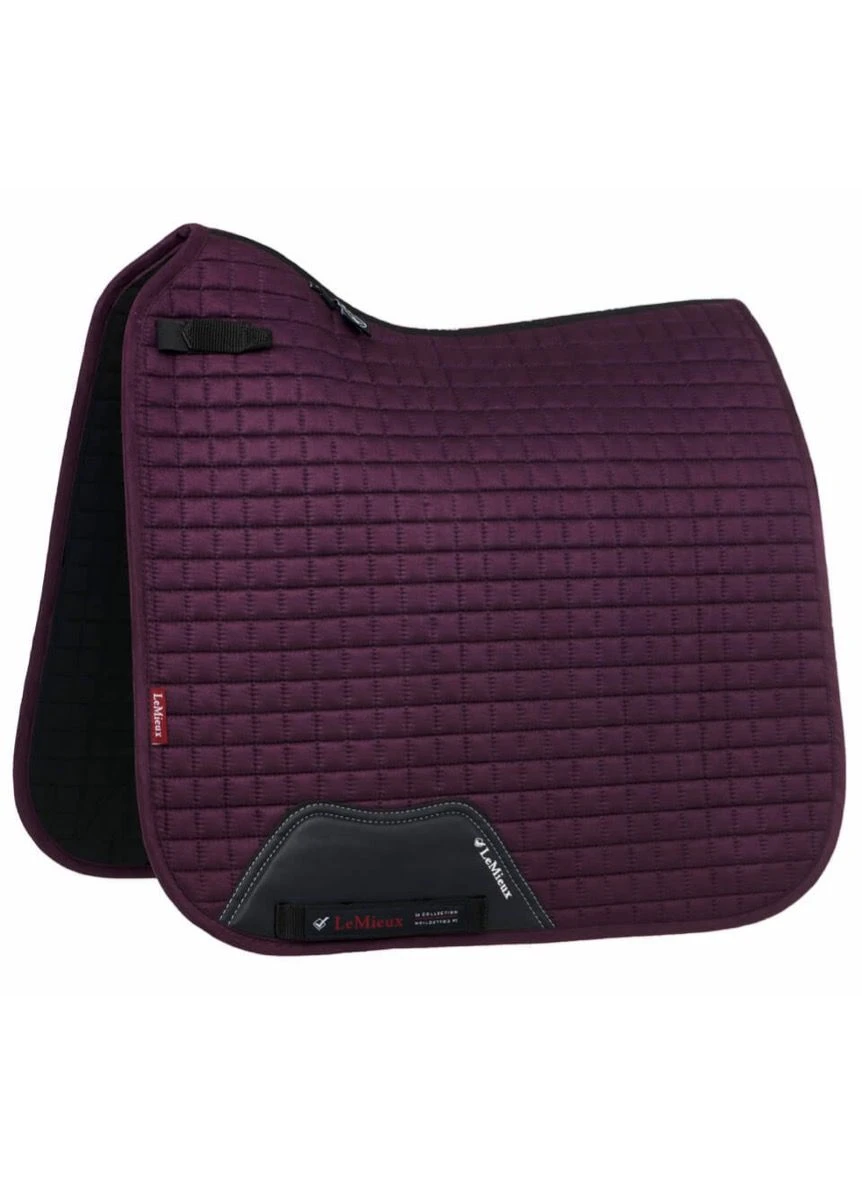 LeMieux Suede Dressage Square - Fig 1 LeMieux Suede Dressage Square - Fig