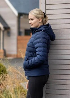 LeMieux Elize Waterproof Puffer - Navy -Horse Rider Shop lmelizepuffernavy6rdy